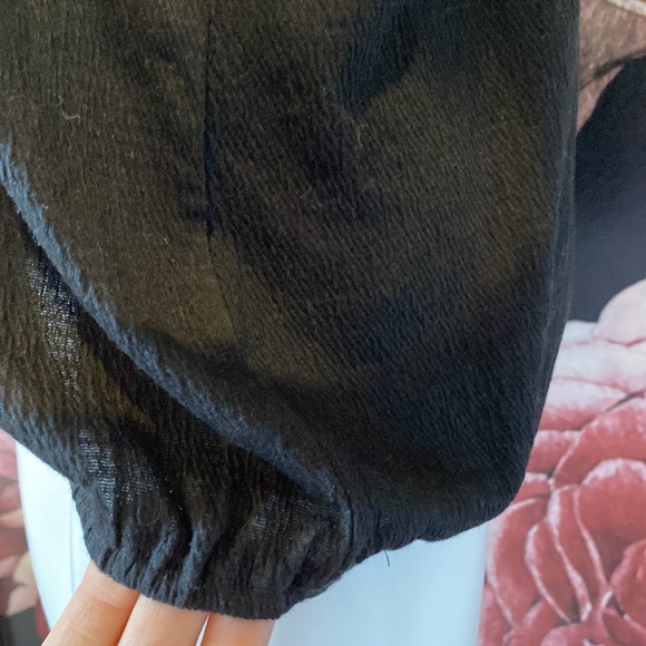 Cute Black Tee - Picture 3 of 4